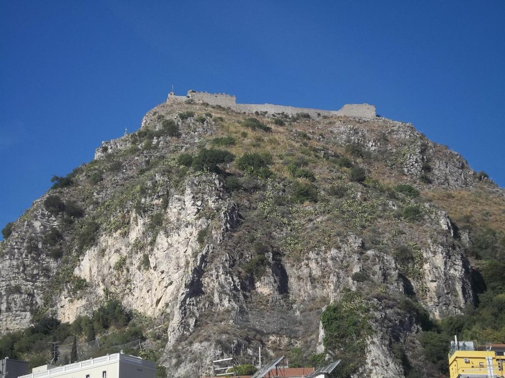 Bed And Breakfast Josepha Taormina Bilik gambar